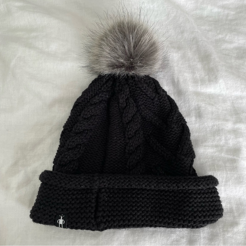 Smartwool black Merino Wool Blend Pom Knit Beanie adult unisex women men